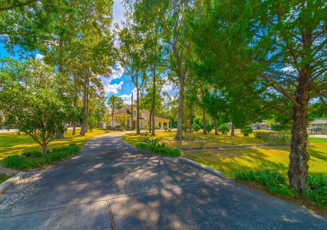 Photo 3 of Single family home for sale at 22951 Colorado Dr, Porter, TX 77365 | MLS# 25861616 | Listing updated on 2026-06-28