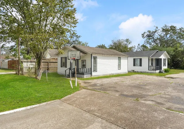 1st image of 8514 Spaulding St, Houston, TX 77016 | MLS# 52175898