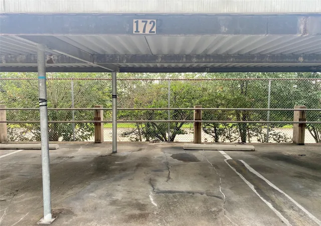 16th image of 4645 Wild Indigo St #373, Houston, TX 77027 | MLS# 71874313