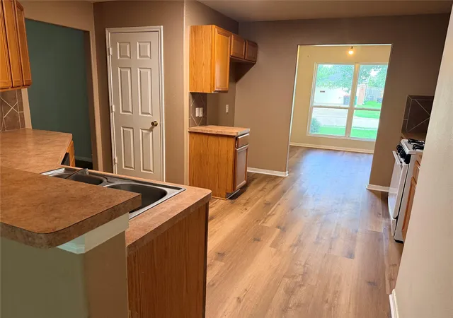 Photo 3 of Single family home for sale at 5043 Lamppost Hl Ct, Katy, TX 77449 | MLS# 80126419 | Listing updated on 2026-07-31