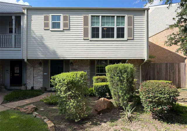 1st image of 12985 Trail Hollow Dr #6, Houston, TX 77079 | MLS# 40353536