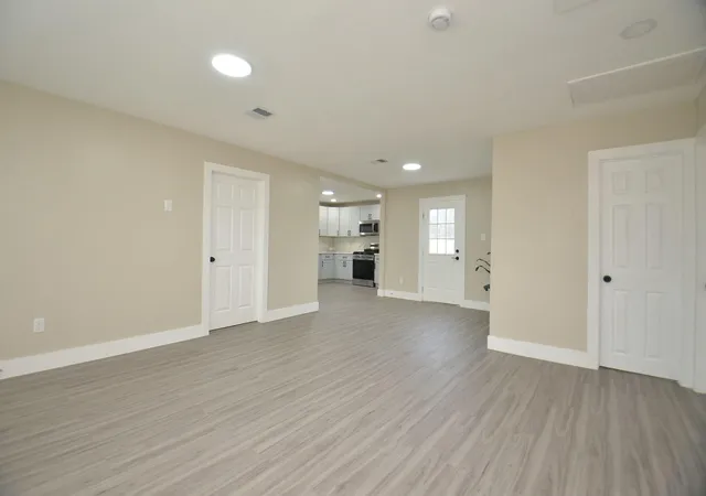 Photo 4 of Single family home for sale at 6801 Kassarine Pass, Houston, TX 77033 | MLS# 40657801 | Listing updated on 2026-05-29