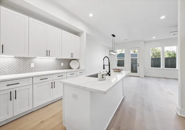 1st image of 9418 Rain Mood Ln, Houston, TX 77080 | MLS# 98400496