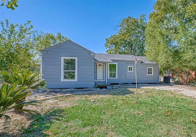 1st image of 4118 Sunflower St, Houston, TX 77051 | MLS# 89017006