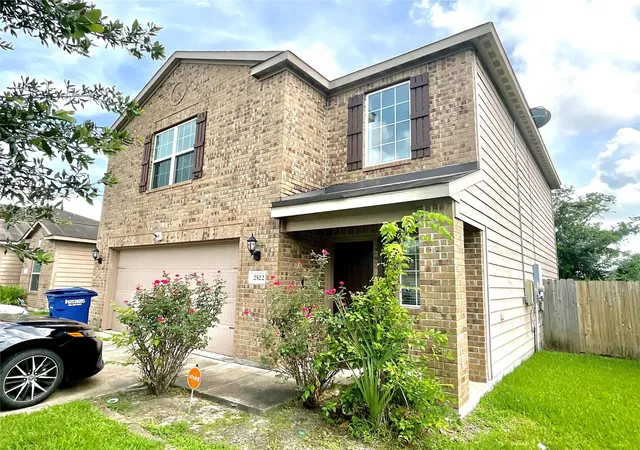 2nd image of 2522 Tracy Ln, Highlands, TX 77562 | MLS# 49974167