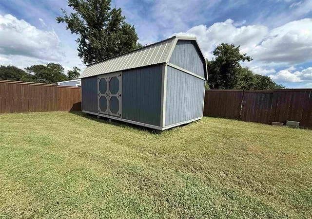 23rd image of 345 Silver Bridge Ct, Bridge City, TX 77611 | MLS# 46717407
