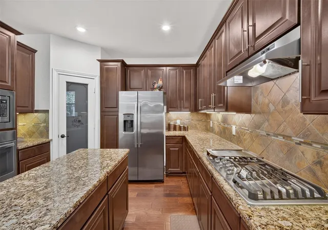 Photo 3 of Single family home for sale at 16711 Wagon Wheel Rd, Stagecoach, TX 77355 | MLS# 6409230 | Listing updated on 2026-09-20
