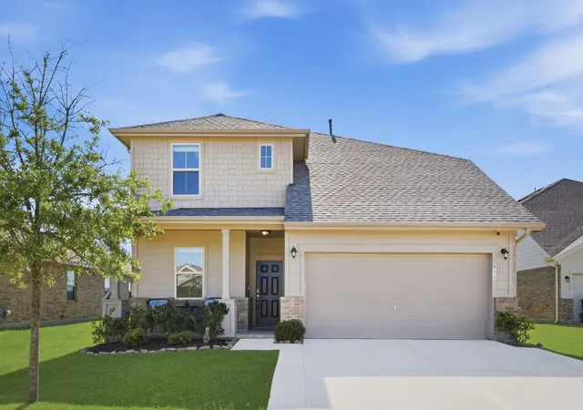 2nd image of 410 Walnut Branch Dr, Baytown, TX 77523 | MLS# 27211688