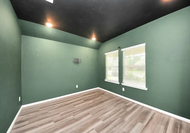 Photo 3 of Single family home for sale at 518 Ellwood Ter Ln, Richmond, TX 77406 | MLS# 34640914 | Listing updated on 2026-08-05