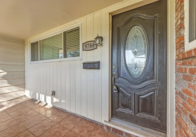 3rd image of 9766 Westview Dr, Houston, TX 77055 | MLS# 81389318