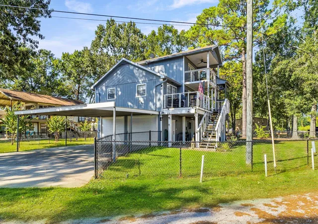 Photo 3 of Single family home for sale at 1382 Indian Hl Blvd, Livingston, TX 77351 | MLS# 35696904 | Listing updated on 2026-09-23