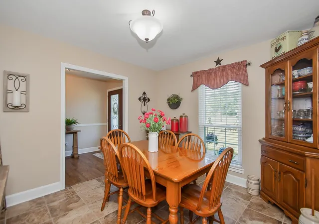 Photo 4 of Single family home for sale at 9112 Pilgrim Cir, Rosharon, TX 77583 | MLS# 70326953 | Listing updated on 2026-09-01