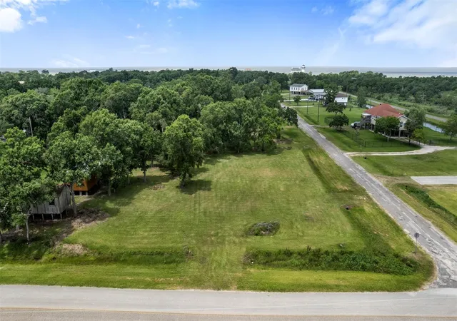 Homes for sale in Anahuac, TX | 0 Oak Island Dr, Anahuac, TX 77514 | MLS# 79545221