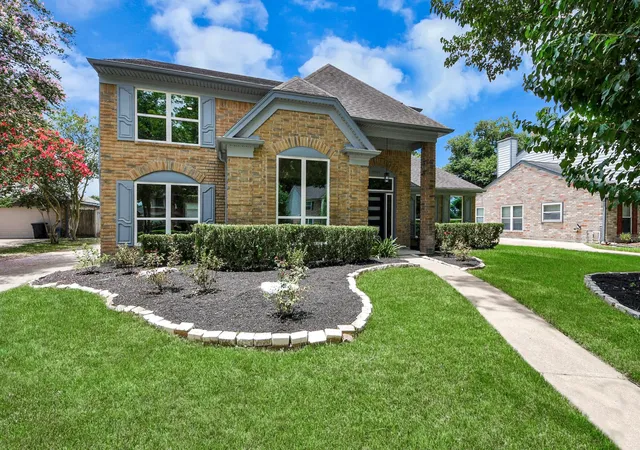 Photo 1 of Single family home for sale at 8919 Crazy Horse Trl, Houston, TX 77064 | MLS# 29903373 | Listing updated on 2026-09-19
