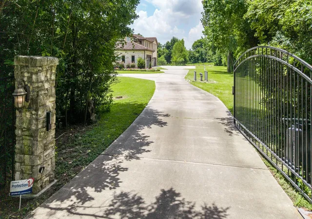 Photo 3 of Single family home for sale at 17515 Swansbury Dr, Cypress, TX 77429 | MLS# 24359633 | Listing updated on 2026-07-30