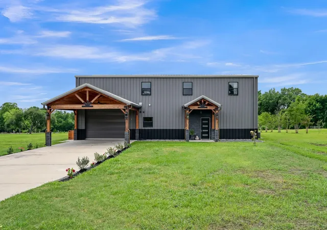 2nd image of 12304 Maggie Ln, Willis, TX 77318 | MLS# 19650055