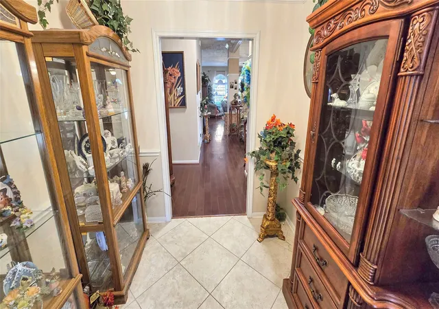 Photo 2 of Single family home for sale at 2170 Santa Cruz Ln, League City, TX 77573 | MLS# 11796736 | Listing updated on 2026-09-23