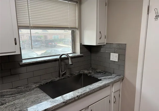 Photo 3 of Condo for sale at 14515 Wunderlich Dr #803, Houston, TX 77069 | MLS# 40051477 | Listing updated on 2026-08-27