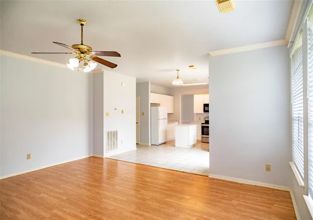 Homes for sale in Sugar Land, TX | 219 Birch Hill Dr, Sugar Land, TX 77479 | MLS# 84602603