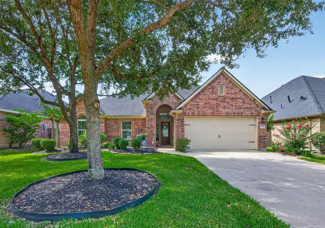 Photo 1 of Sale Pending at 28427 Kinglet Pines Dr, Katy, TX 77494 | MLS# 93794793 | Listing updated on 2026-08-28