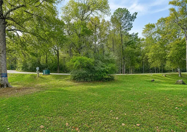 Photo 4 of Land for sale at 20321 Belair Dr, Huntsville, TX 77320 | MLS# 45468417 | Listing updated on 2026-05-12