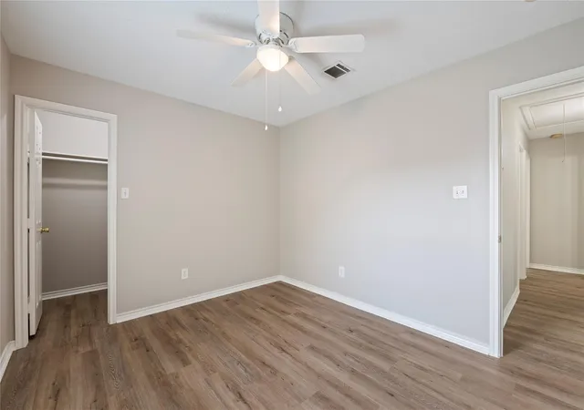 Homes for sale in Dickinson, TX | 4131 Country Club Dr, Dickinson, TX 77539 | MLS# 25746451