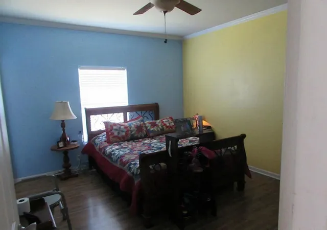 3rd image of 5228 Fuqua Gardens View, Houston, TX 77045 | MLS# 83432900