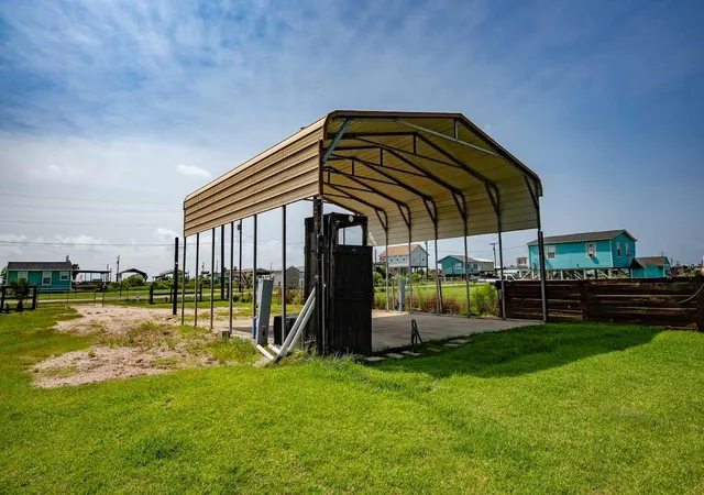 Photo 1 of Land for sale at 876 County Rd 201, Bay City, TX 77414 | MLS# 25400132 | Listing updated on 2026-08-26