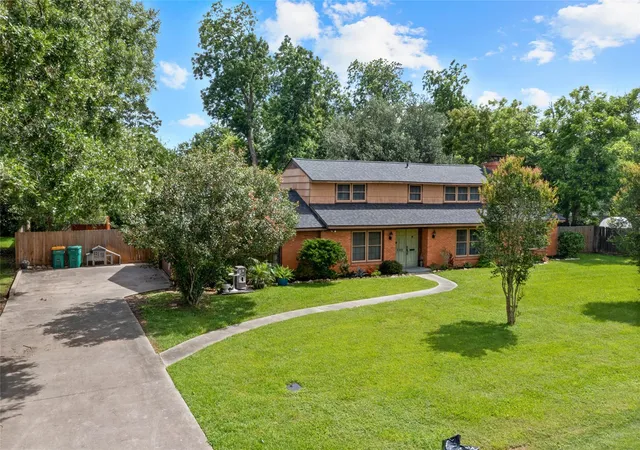 3rd image of 1311 Lamar Dr, La Marque, TX 77568 | MLS# 19374885