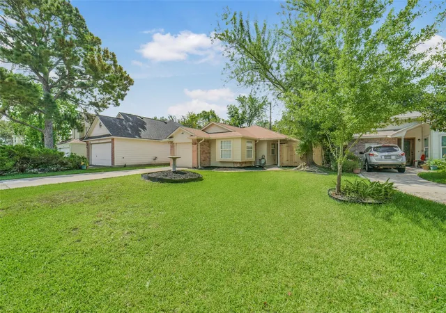 3rd image of 18147 Dinner Creek Dr, Katy, TX 77449 | MLS# 43297515
