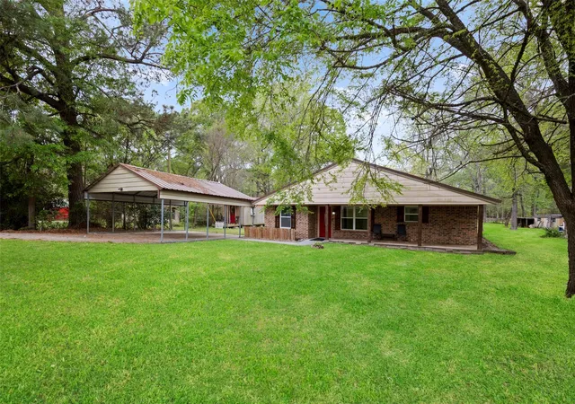2nd image of 142 Fm 2296 Rd, Huntsville, TX 77340 | MLS# 35369645
