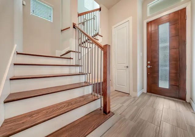 3rd image of 5916 Petty St #A, Houston, TX 77007 | MLS# 20787763