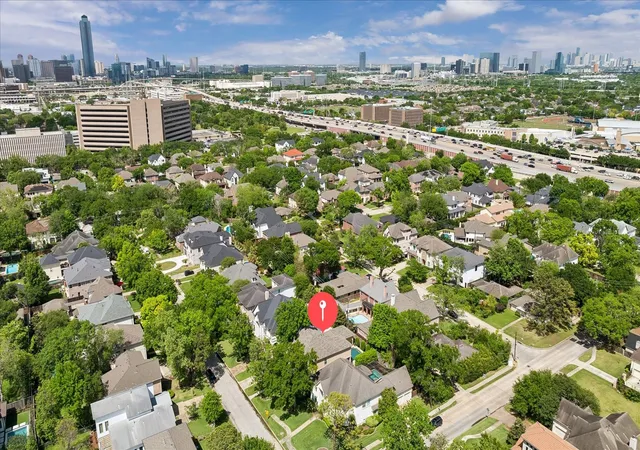36th image of 802 Anderson St, Bellaire, TX 77401 | MLS# 89913345