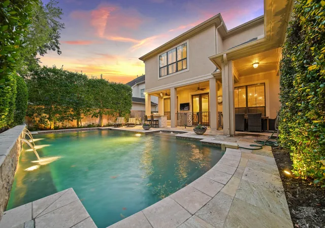 4th image of 802 Anderson St, Bellaire, TX 77401 | MLS# 89913345