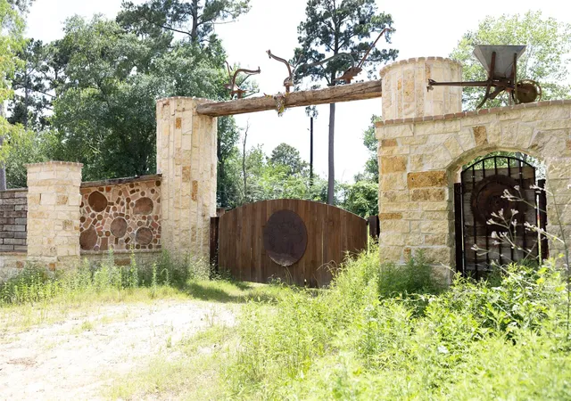 Photo 3 of Land for sale at 21509 Barcarole Dr, Spring, TX 77388 | MLS# 10342171 | Listing updated on 2026-09-17