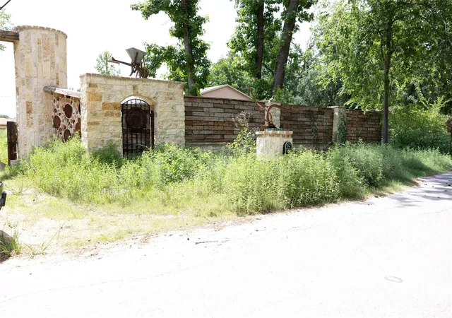 Photo 4 of Land for sale at 21509 Barcarole Dr, Spring, TX 77388 | MLS# 10342171 | Listing updated on 2026-09-17