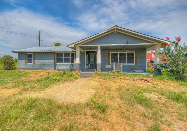 Photo 3 of Single family home for sale at 6982 S State Hwy 94, Trinity, TX 75862 | MLS# 10456613 | Listing updated on 2026-08-28