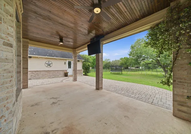 Photo 4 of Single family home for sale at 4535 Box Turtle Ln, Fulshear, TX 77441 | MLS# 46830781 | Listing updated on 2026-10-10