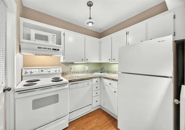 1st image of 1409 Maryland St #F, Houston, TX 77006 | MLS# 31257643