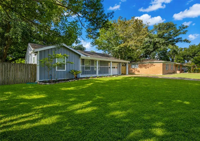 Photo 3 of Single family home for sale at 12313 23rd Street, Santa Fe, TX 77510 | MLS# 18743160 | Listing updated on 2026-09-18