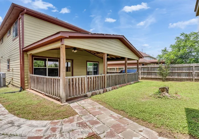 4th image of 13119 Lindenloch Ln, Houston, TX 77085 | MLS# 60916464