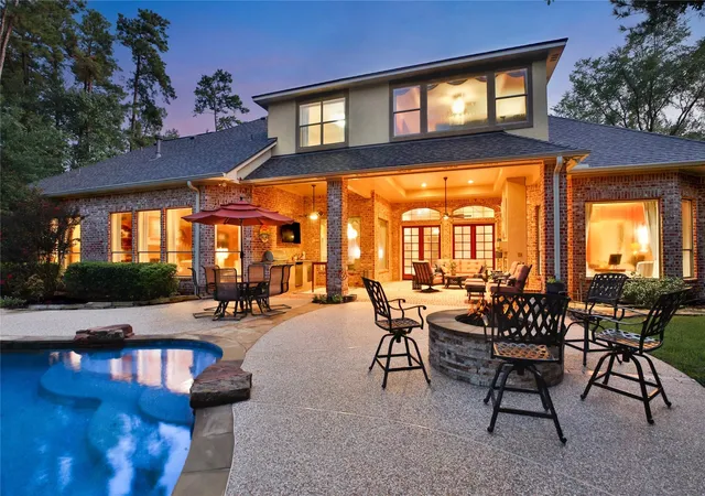 5th image of 70 W Ambassador Bnd, Spring, TX 77382 | MLS# 77885797