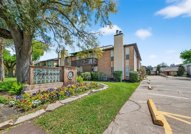 24th image of 1500 Bay Area Blvd #118, Houston, TX 77058 | MLS# 4285018