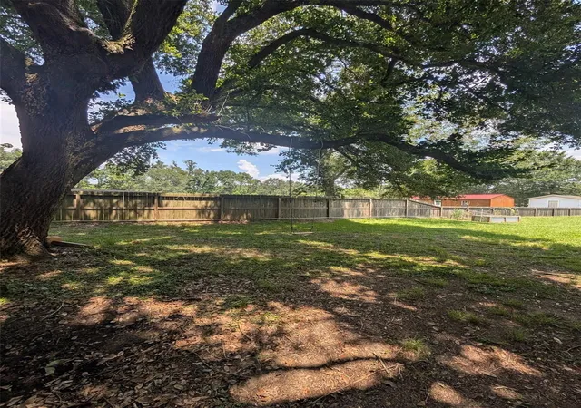 2nd image of 1910 Reese St, Liberty, TX 77575 | MLS# 90661532