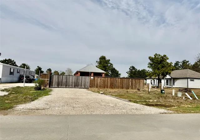 Photo 2 of Single family home for sale at 1839 Road 5502, Cleveland, TX 77327 | MLS# 21835127 | Listing updated on 2026-08-07