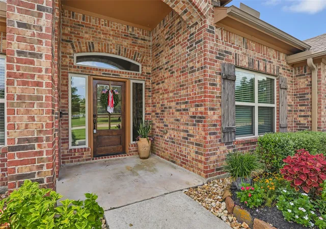 4th image of 505 Ripkowski Dr, Dayton, TX 77535 | MLS# 2008275