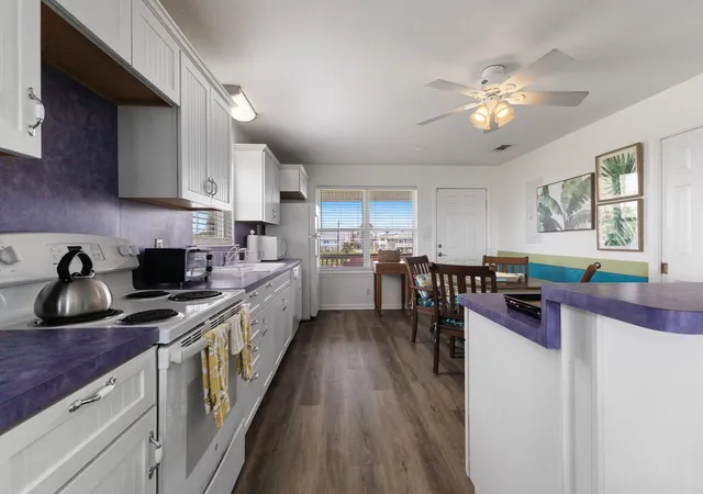Photo 3 of Single family home for sale at 3919 2nd Street, Galveston, TX 77554 | MLS# 3157558 | Listing updated on 2026-07-31