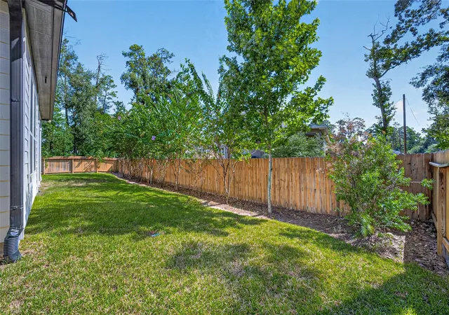 Photo 48 of Sale Pending at 10372 Fairview Dr, Conroe, TX 77385 | MLS# 97798077 | Listing updated on 2026-09-02