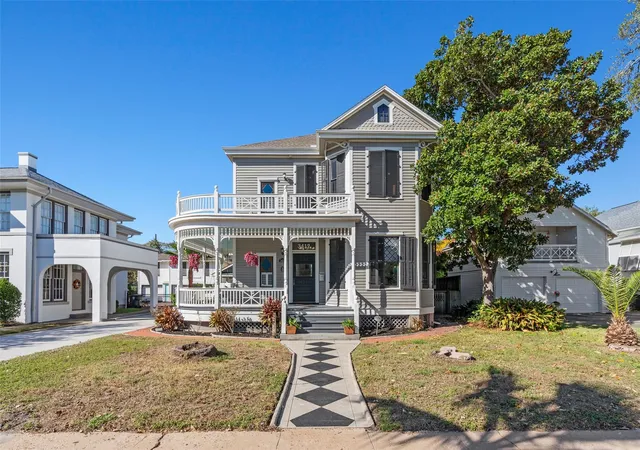 Photo 1 of Single family home for sale at 3412 Avenue O, Galveston, TX 77550 | MLS# 84637156 | Listing updated on 2026-09-12