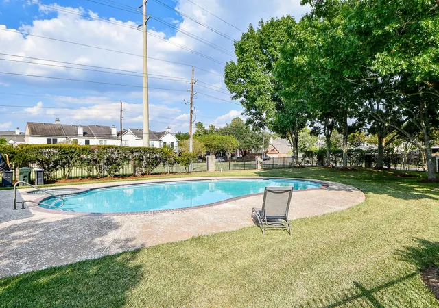 Homes for sale in Sugar Land, TX | 2930 Grants Lake Boulevard, Sugar Land, TX 77479 | Houzeo